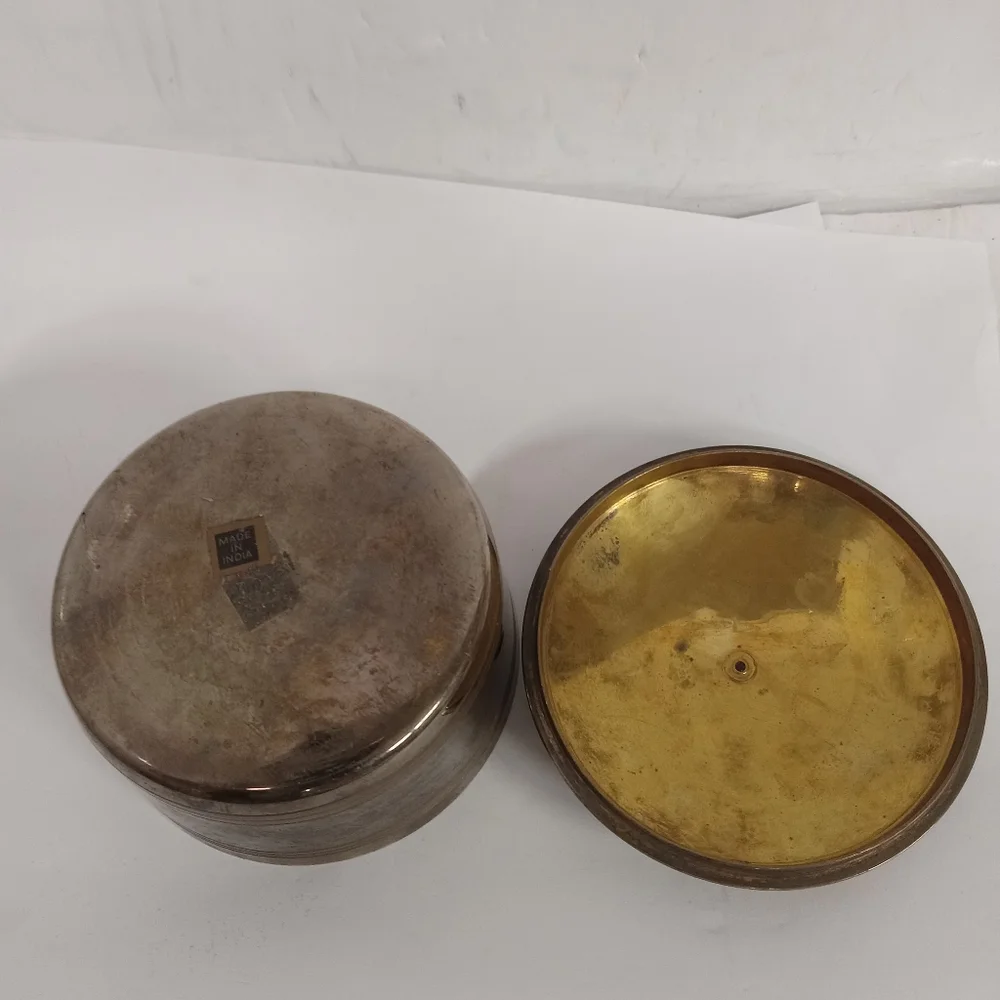 not sure pewter brass